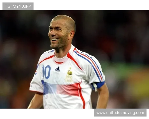 改换门庭再续家族荣耀齐达内之子卢卡齐达内首次入选阿尔及利亚国家队