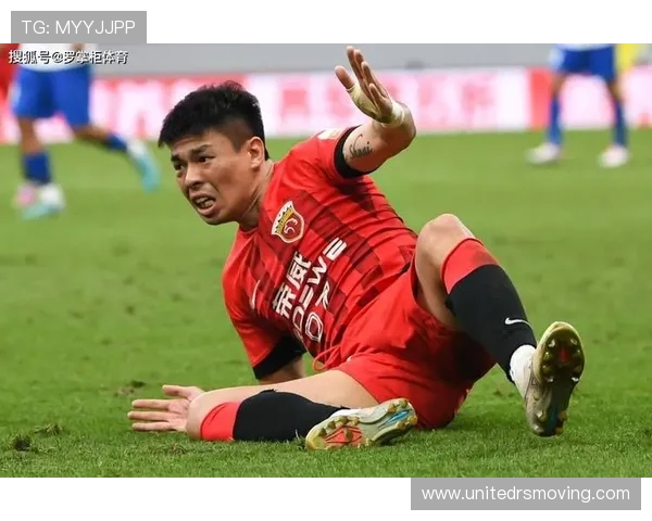 李帅谈绝杀关键时刻称球队胜利最重要意志与球迷支持成取胜动力