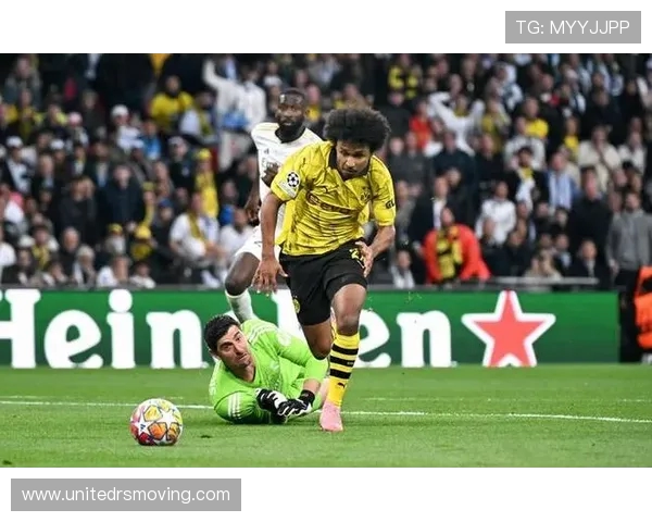 多特跟队谈阿德耶米情绪失控被换下：恐成不良习惯亟需改正